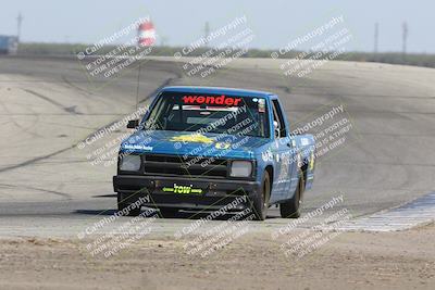 media/Sep-28-2024-24 Hours of Lemons (Sat) [[a8d5ec1683]]/1140am (Outside Grapevine)/